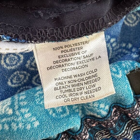 LOFT Blue Athletic Shorts Quick-Dry Geometric Patterns - Picture 7 of 11